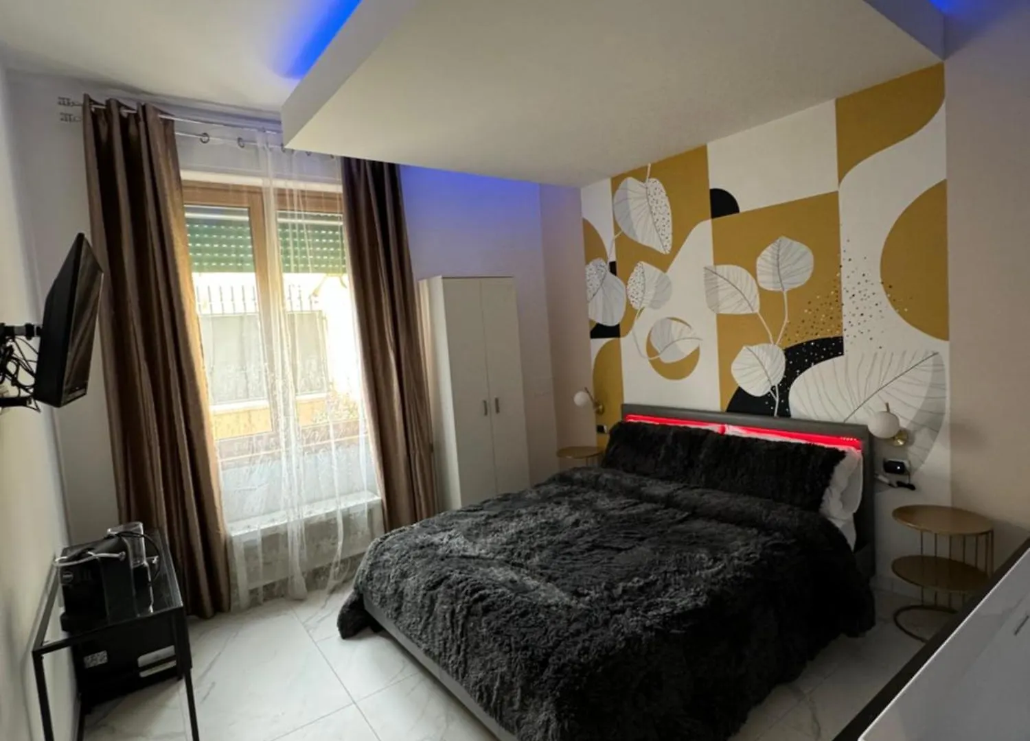 Cagliari Love Suite 0*,  Italy