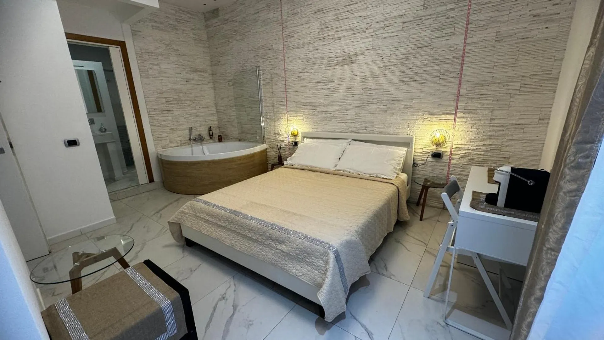 Cagliari Love Suite Guest house